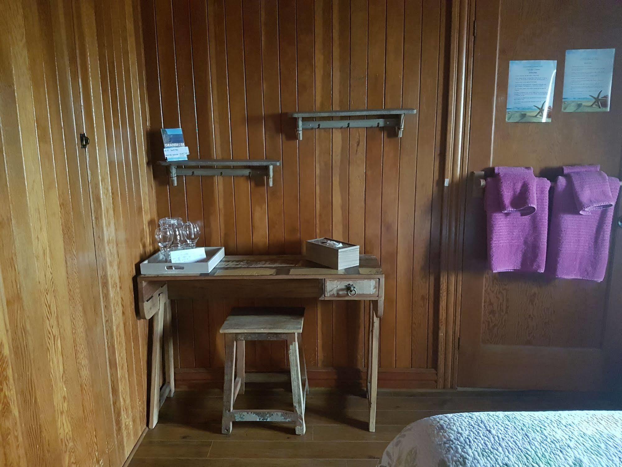 Gite Au Vieux Pommier Tadoussac Eksteriør bilde